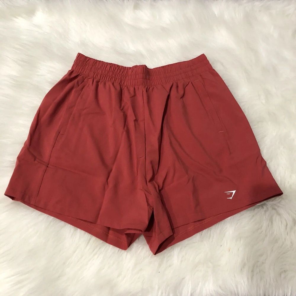New Gymshark Women's Woven‎ Pocket High Waisted Short MG7 Sundried Red Small - Picture 2 of 7